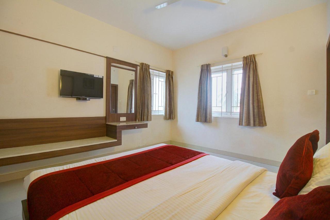 Collection O 4658 Akil Residency Hotel Коимбаторе Екстериор снимка